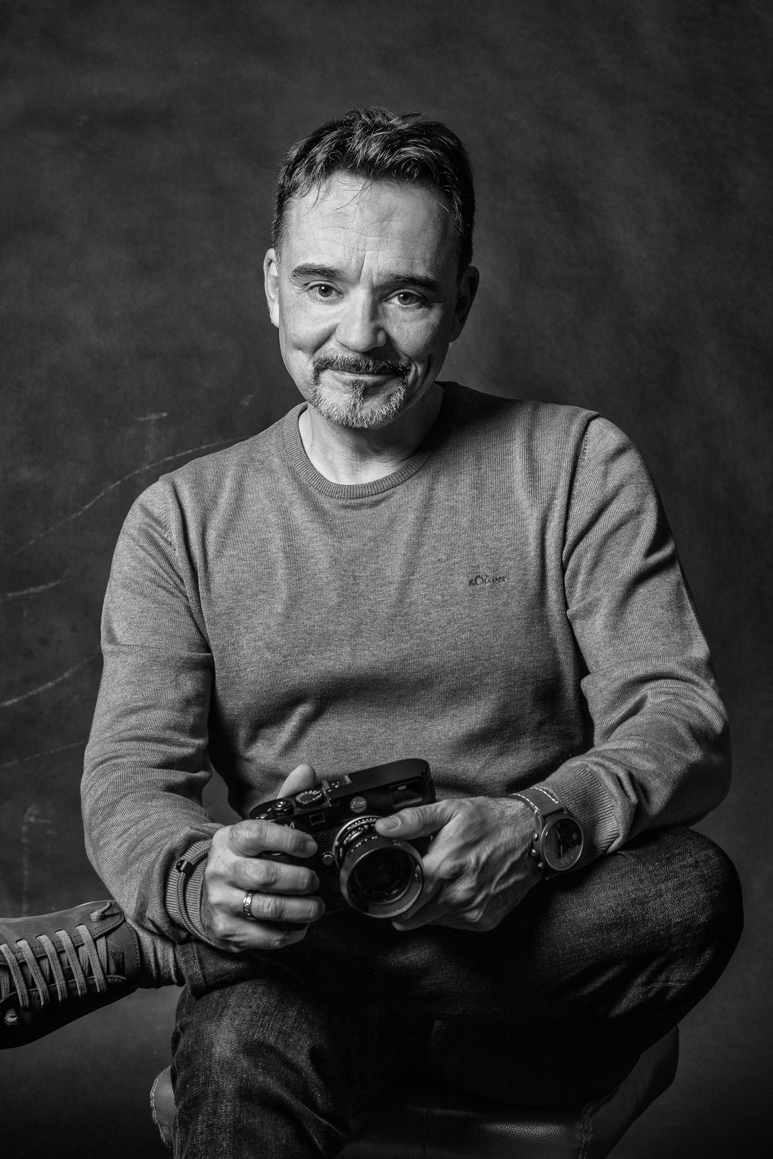 Portrait von Wolfgang Bauer, Berufsfotograf für Schulfotografie